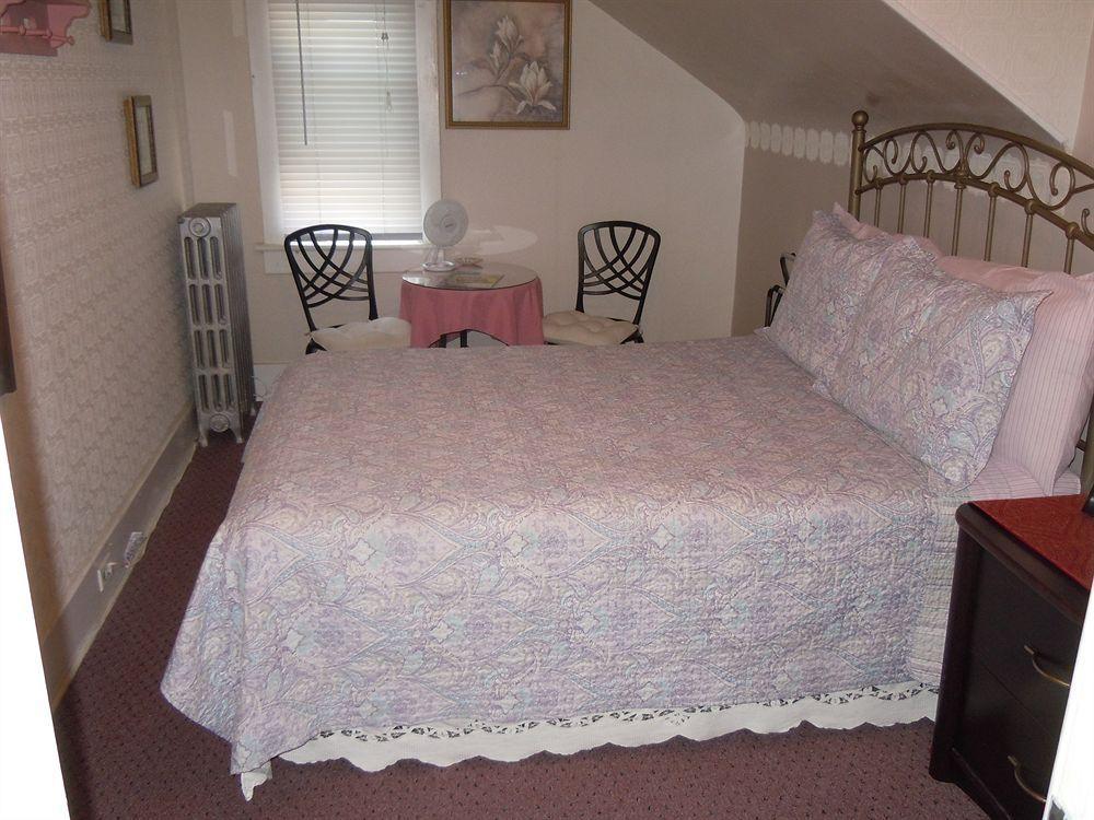 מפלי הניאגרה Glen Mhor Bed And Breakfast מראה חיצוני תמונה